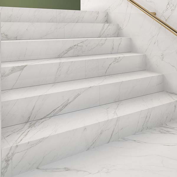 سنگ مرمریت سفید رنگ